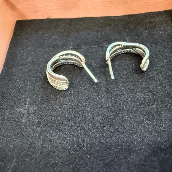 Pandora Entwined Half Hoop Crossover Earrings - Picture 7 of 9